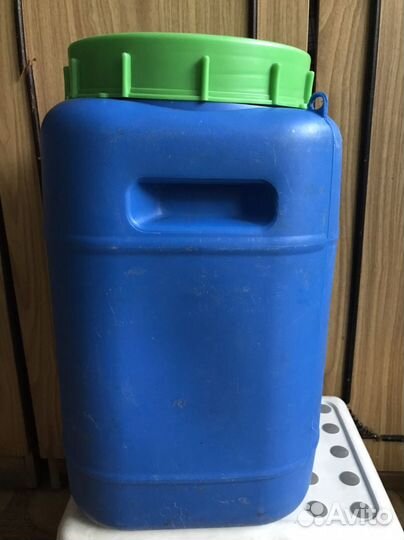 Бутыль пластиковая, 20л