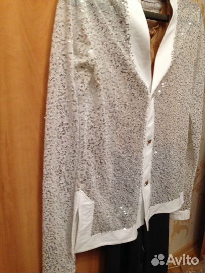 Костюм для фигурного катания и цирковой студии