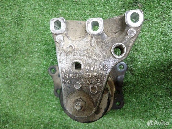 Опора двигателя правая Audi A1 8X1 caxb 47536 2012