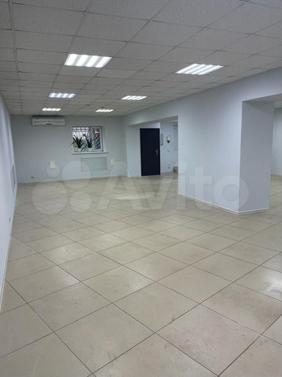 Торговая площадь, 138 м²