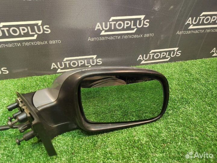 Зеркало правое Peugeot 307 хэтчбек 1.6 NFU