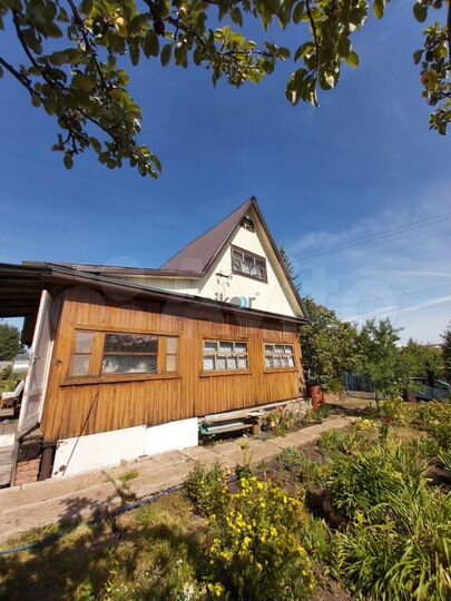 Дом 54 м² на участке 9,7 сот.