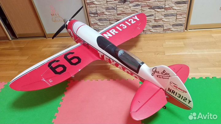Радиоуправляемый самолёт Gee-Bee Texaco PNP