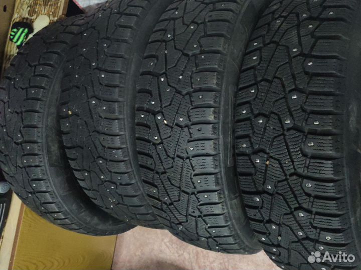 Pirelli Ice Zero 185/65 R15 92T