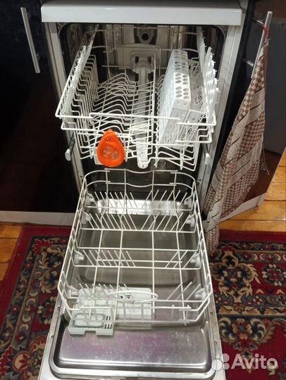 Посудомойка бу