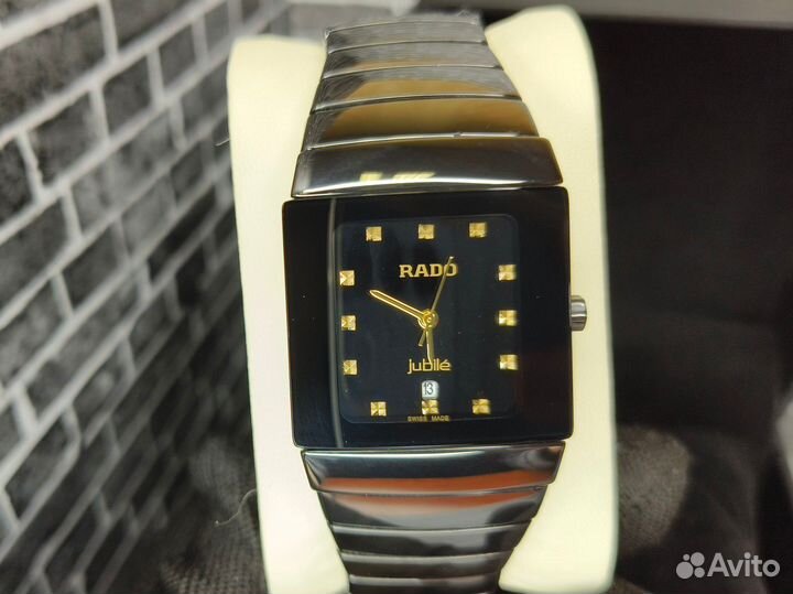 Керамические женские часы Rado