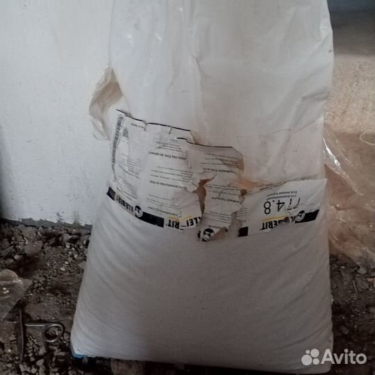 Кромочный клей