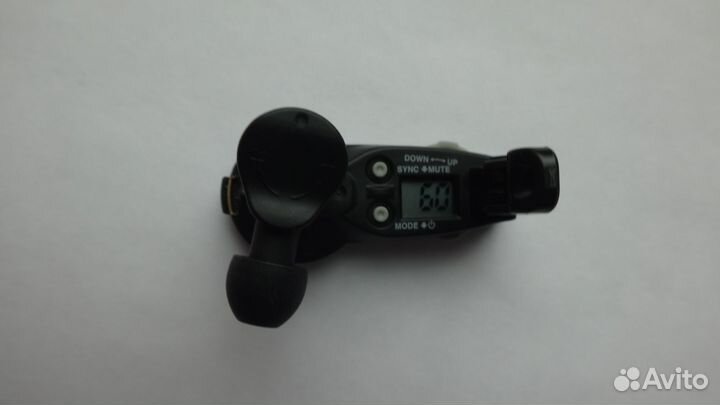 Метроном ушной Korg GM-1