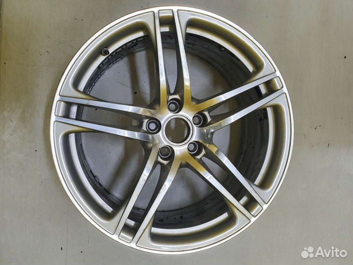Оригинальные диски Audi R8 R19