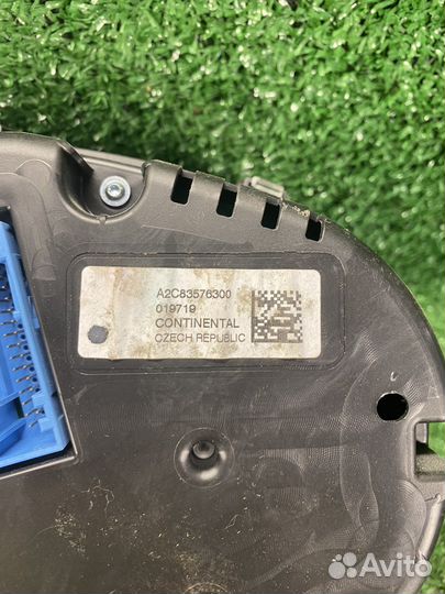 Приборная панель Skoda Fabia 2