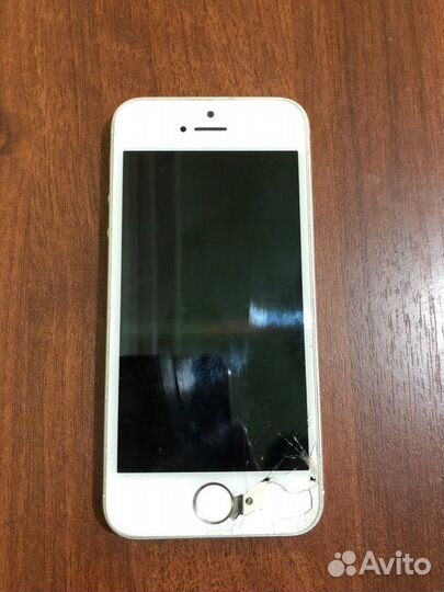 iPhone SE, 16 ГБ