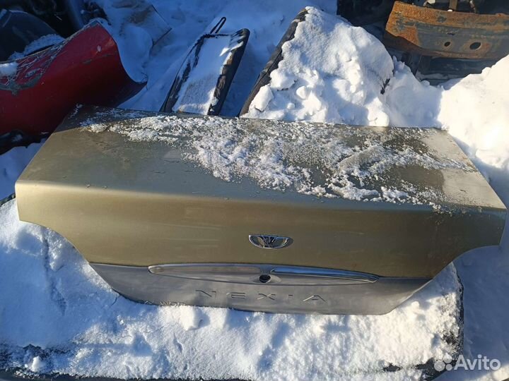 Крышка багажника Daewoo nexia n100