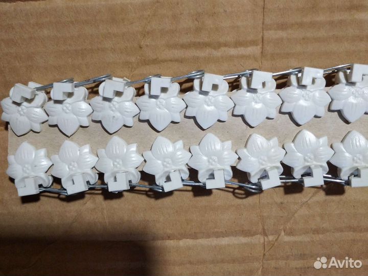 Зажимы и крючки для штор