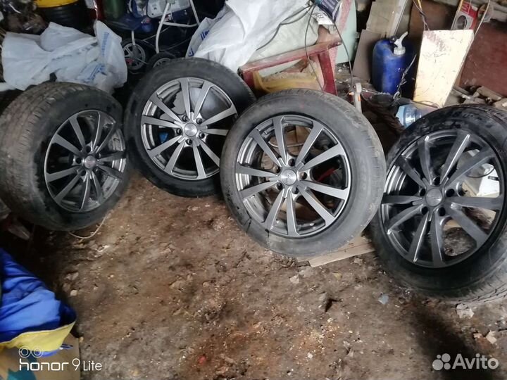 R17 Annaite 101 215/55, PCD 5x114.3 DIA 58