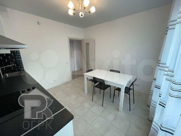 2-к. квартира, 65,6 м², 13/25 эт.