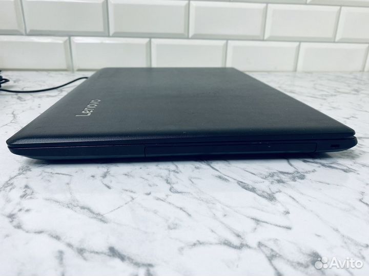 Ноутбук Lenovo A4-7210/ Radeon R3