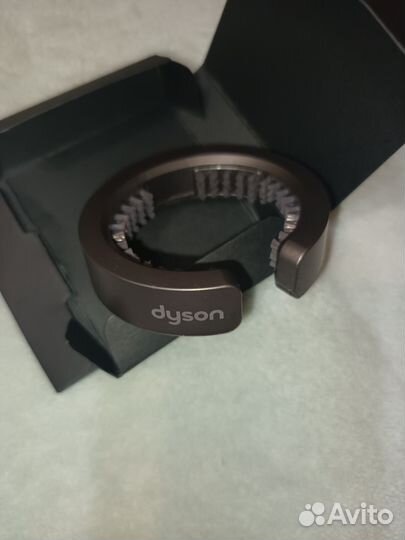 Стайлер Dyson