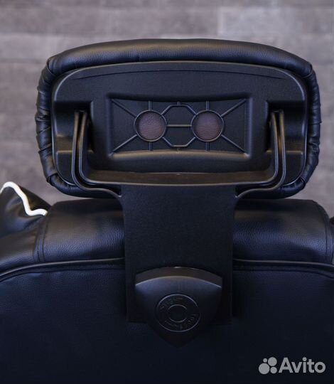 Компьютерное кресло офисное с функцией массажа