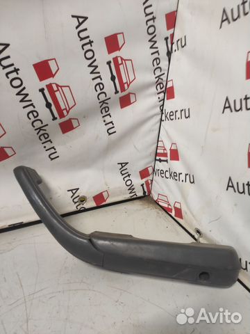 Ручка двери передняя