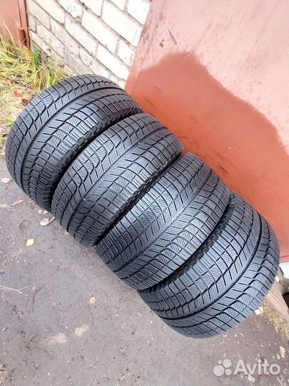 Michelin X-Ice XI3 225/45 R18 и 245/40 R18 95H