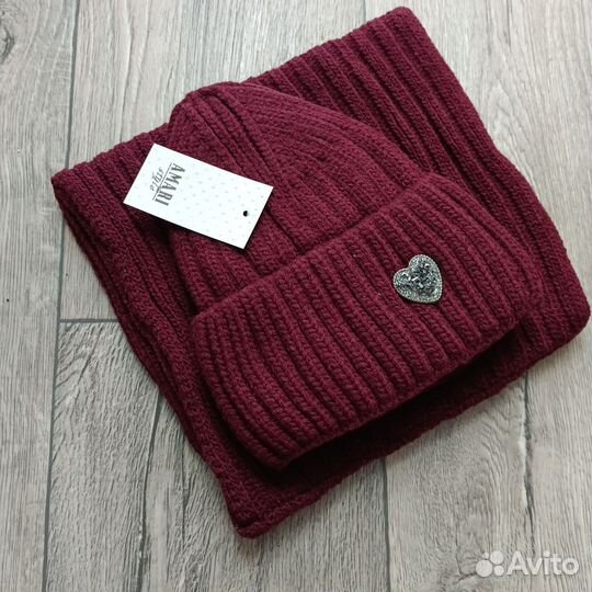 Шапка и снуд новые