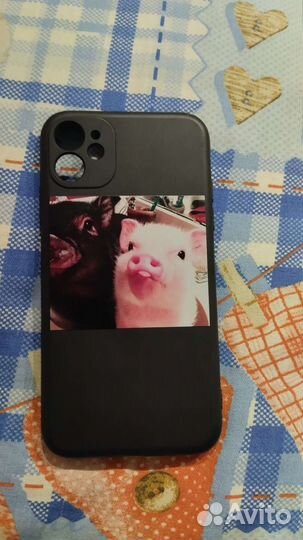 Чехол на iPhone 11