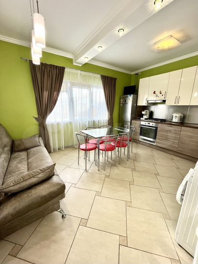 Коттедж 130 м² на участке 4 сот.