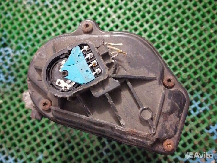 Дроссельная заслонка 1.8-2.0 ford focus 2