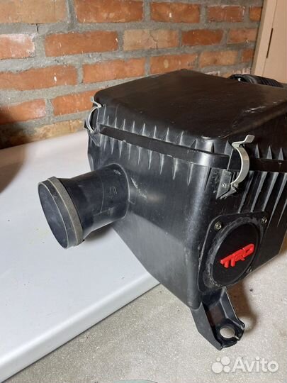 Land Cruiser 100 Корпус воздушного фильтра