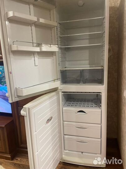 Холодильник Atlant 2 компрессора, двухкамерный