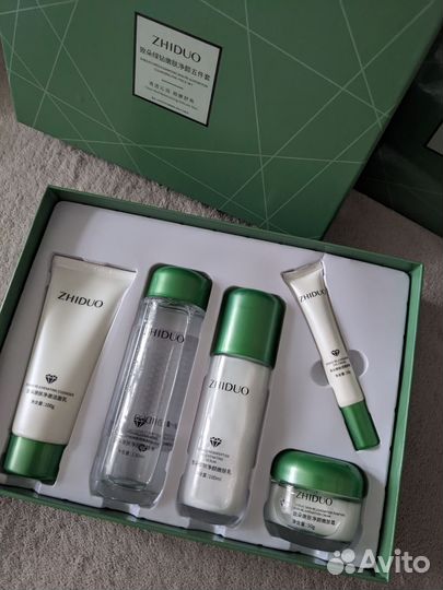 Подарочный набор уходовой косметики