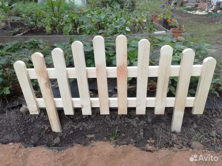 Декоративный заборчик