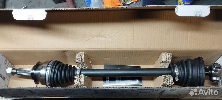 Привод левый renault logan 1 Фенокс WDA11010