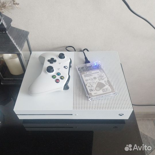 Xbox One S