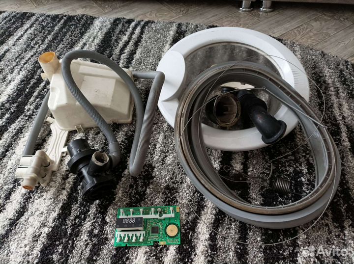 Запчасти для стиральной машины indesit