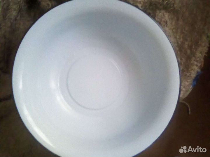 Таз эмалированный