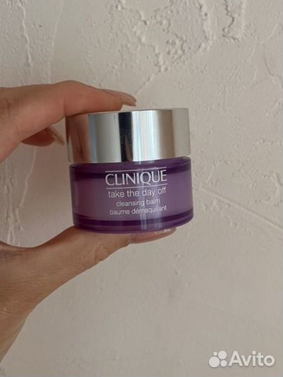 Clinique moisture surge / take the day off