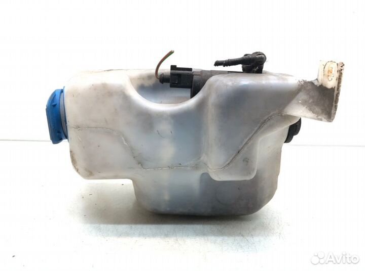 Бачок омывателя Volkswagen Golf 4 1.4 I 2003