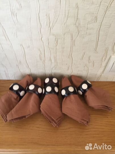 Колокол,кувшин,салфетница,солонки,сахарница