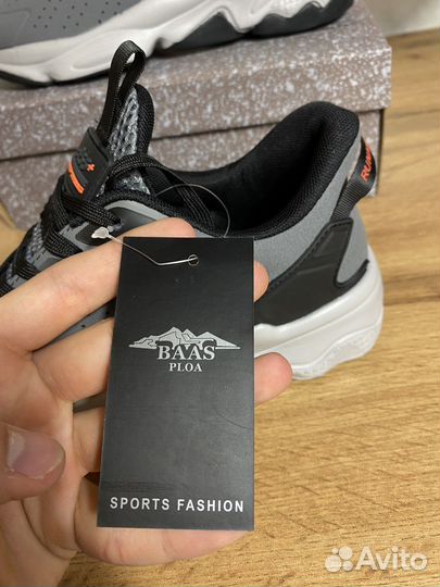 Оригинальные кроссовки Baas Ploa