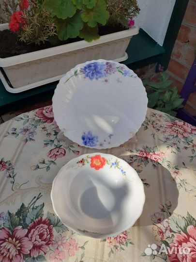 Набор тарелок 