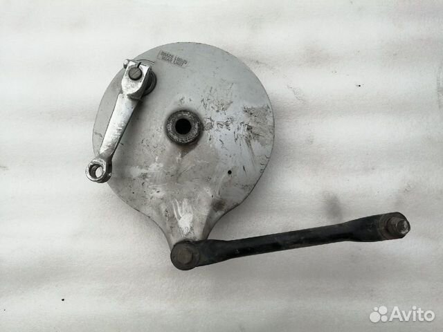 Suzuki Boulevard C50 задний тормозной барабан