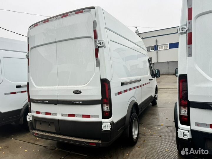 Ford Transit 2.2 МТ, 2024