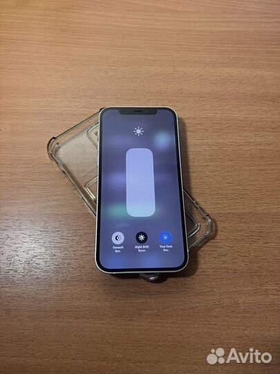 iPhone 12, 64 ГБ