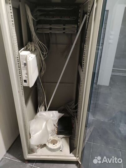 Серверный шкаф