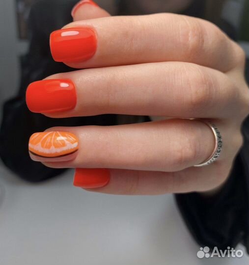 Маникюр, педикюр, наращивание ногтей