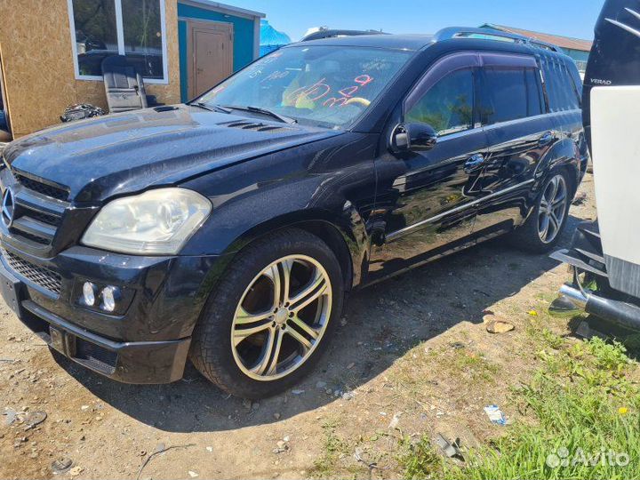 Крепление двигателя правое Mercedes Benz Gl550