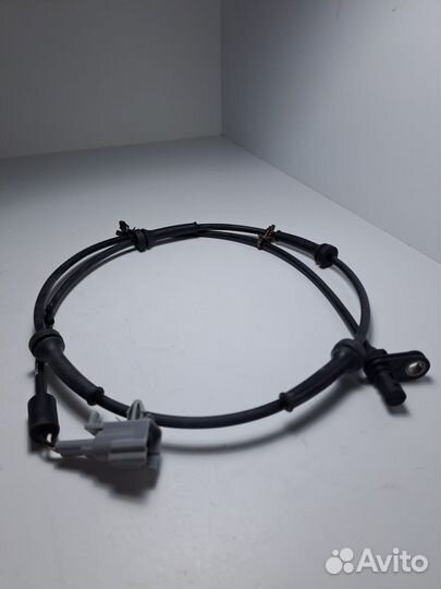 Датчик ABS (Bosch) задний nissan Qashqai