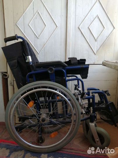 Инвалидная коляска складная бу
