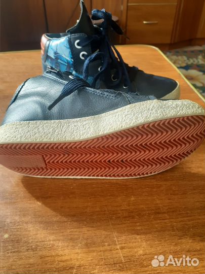 Детская обувь для мальчика размер 28 и 25